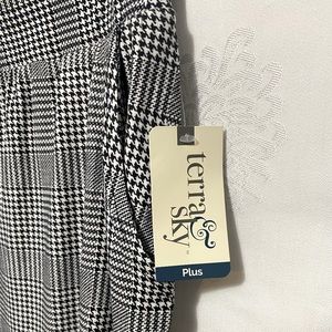 Black and White Houndstooth Maxi Skirt with POCKETS!